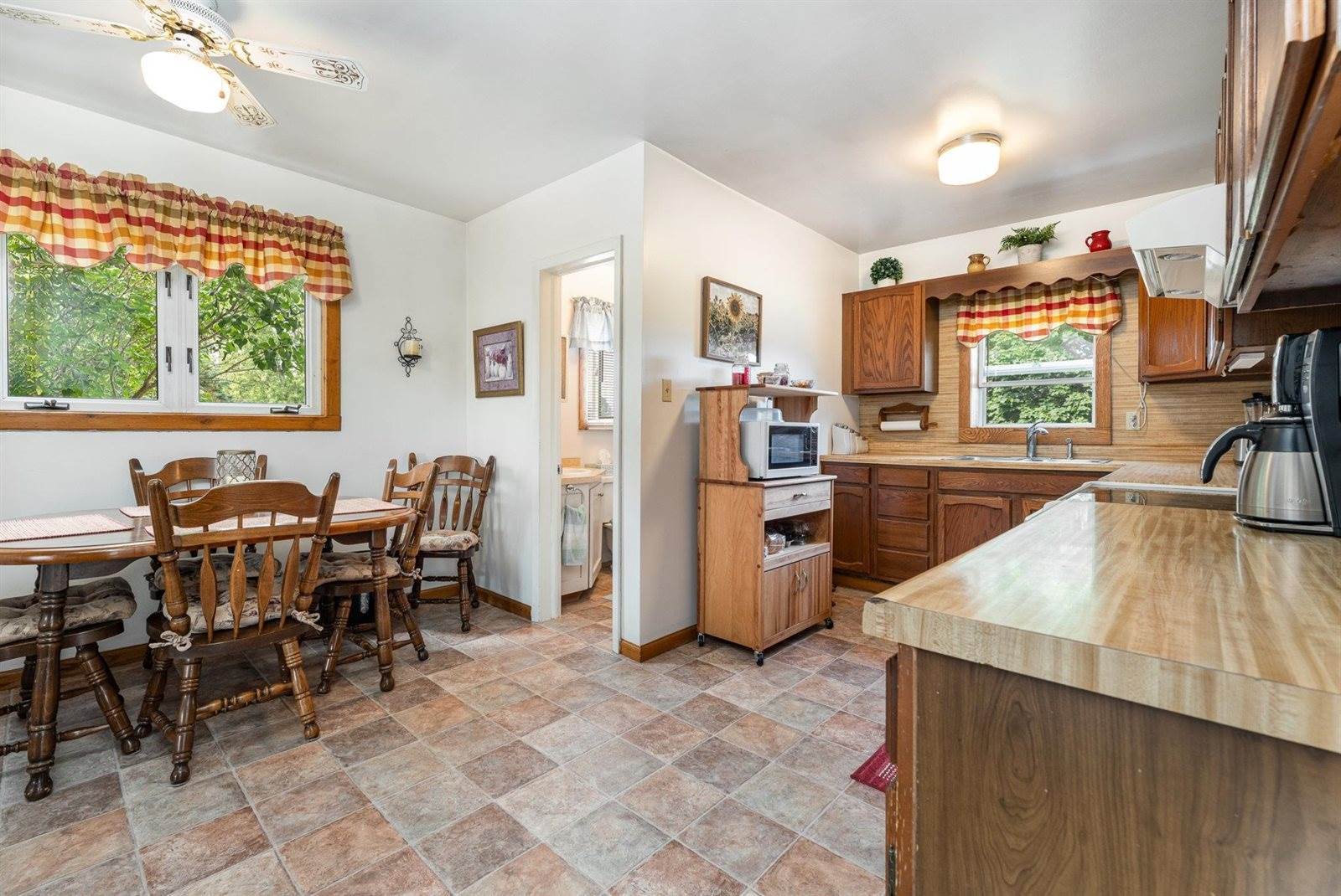 6580 S Eberhart Avenue, Clare, MI 48617