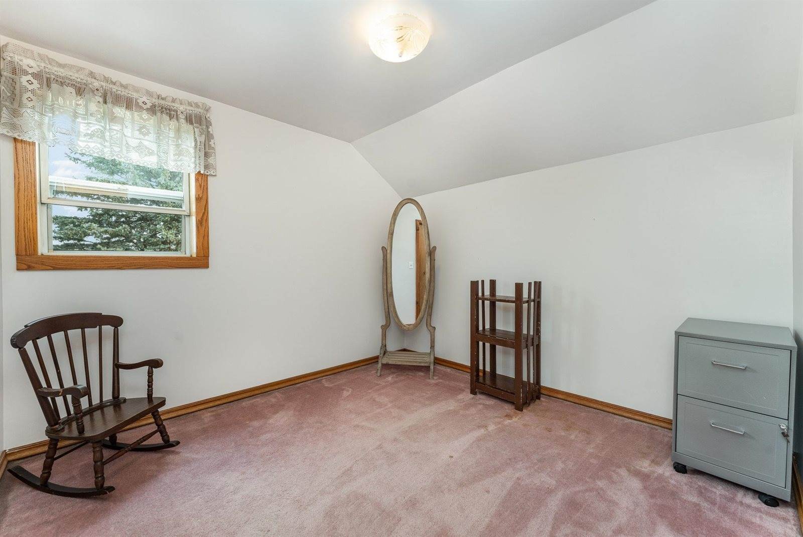 6580 S Eberhart Avenue, Clare, MI 48617