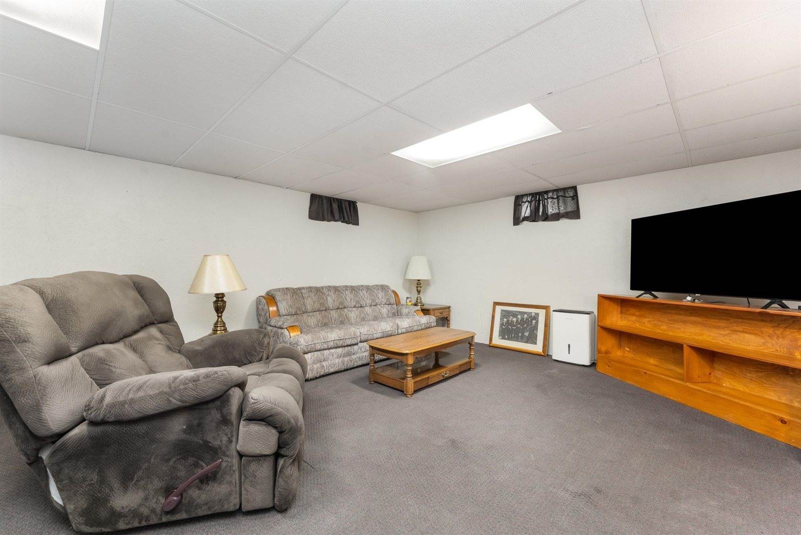 6580 S Eberhart Avenue, Clare, MI 48617