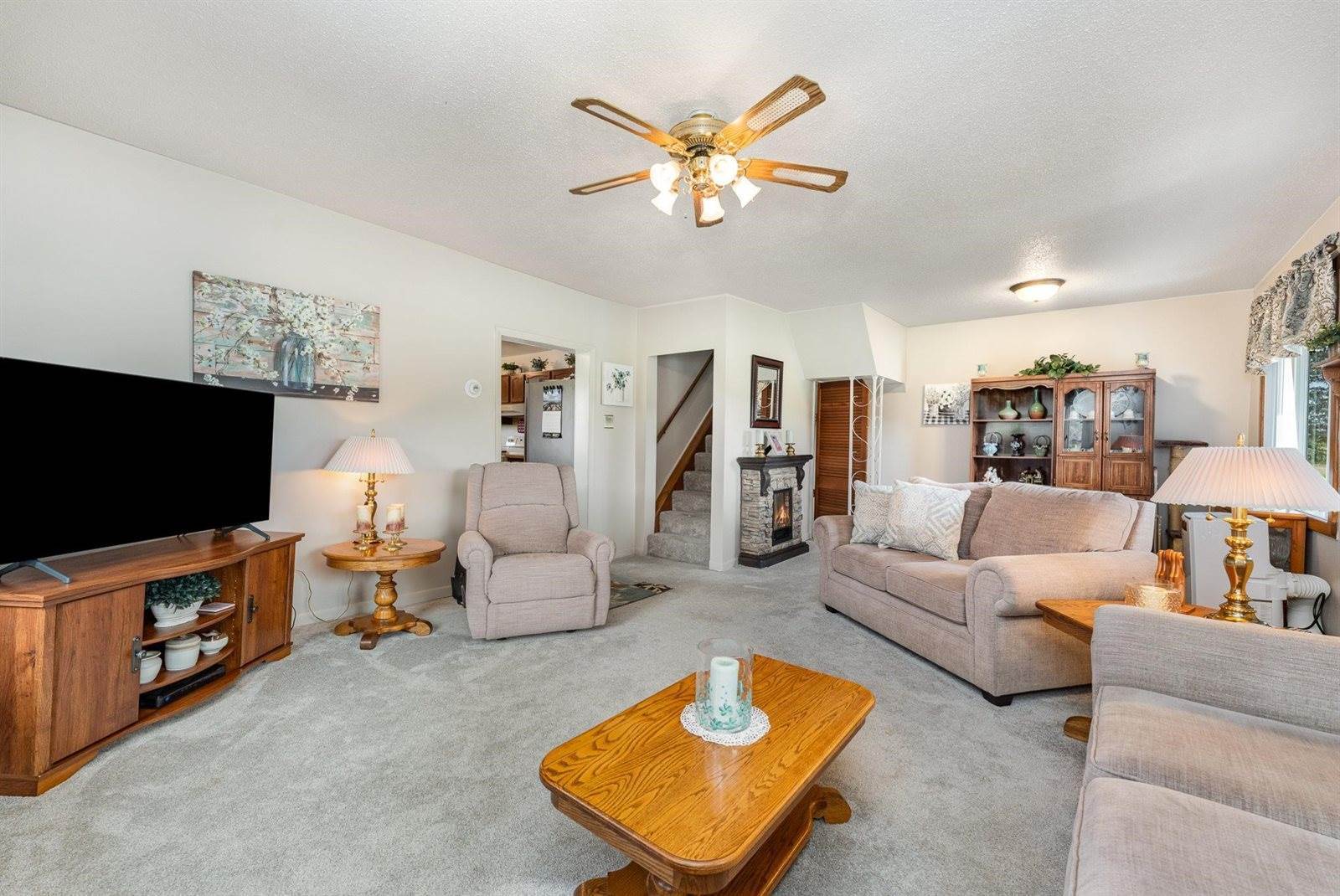 6580 S Eberhart Avenue, Clare, MI 48617