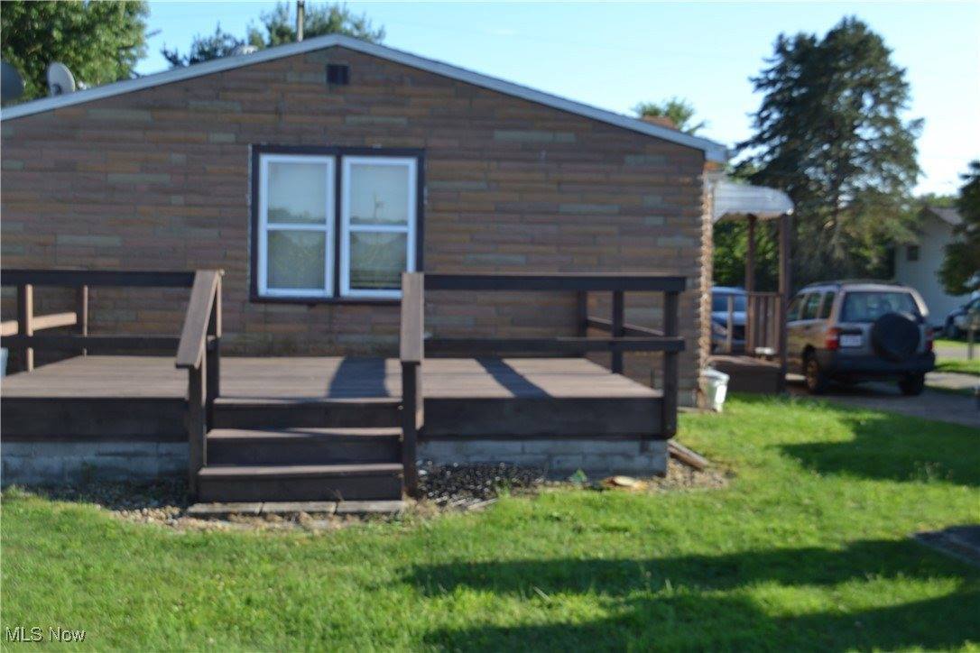 8171 Lindberg Street, Masury, OH 44438