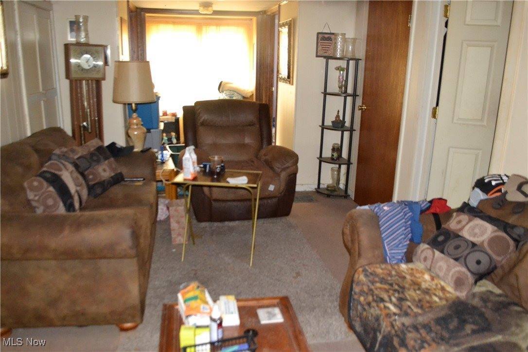 8171 Lindberg Street, Masury, OH 44438