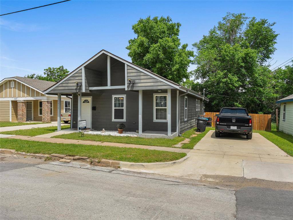 1019 East Magnolia Avenue, Fort Worth, TX 76104