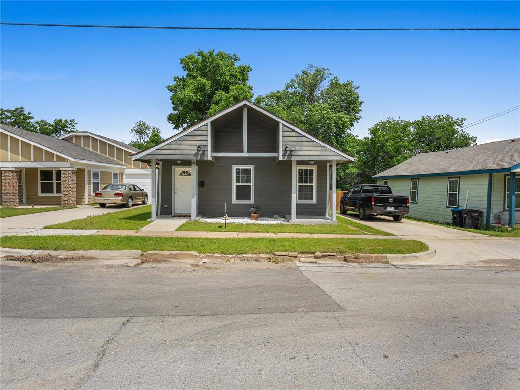 1019 East Magnolia Avenue, Fort Worth, TX 76104