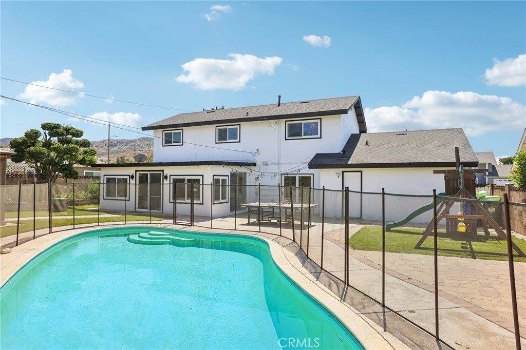 2885 Fitzgerald Road, Simi Valley, CA 93065