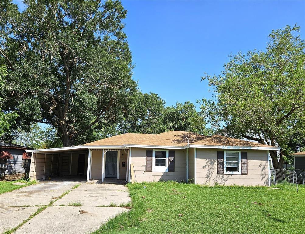 1511 Harrop Avenue, Pasadena, TX 77506