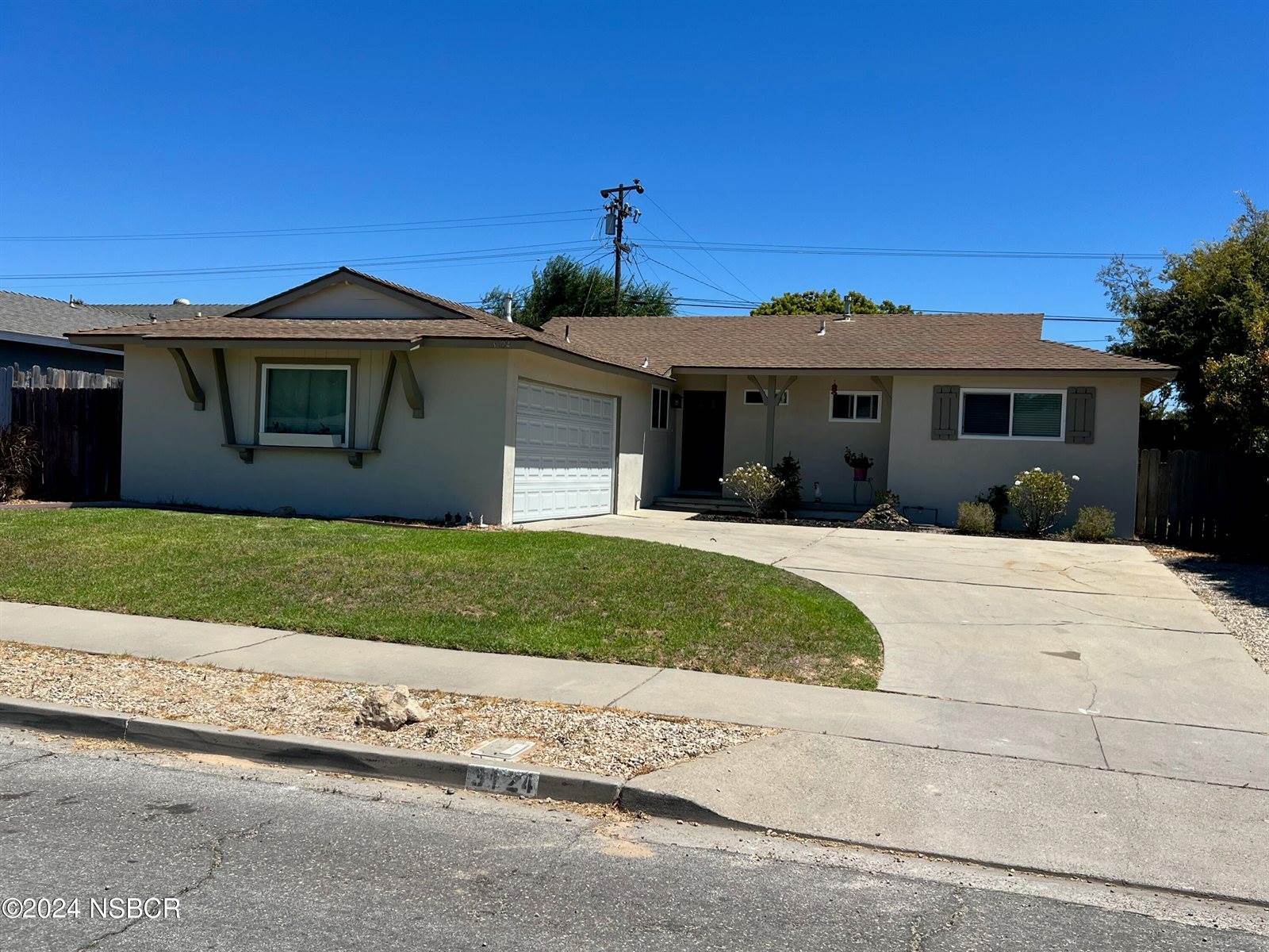 3124 Courtney Drive, Santa Maria, CA 93455