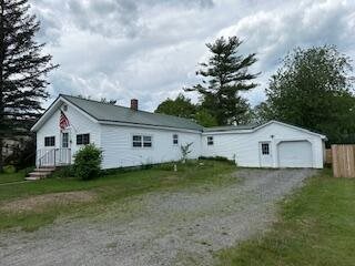 17 Willow Street, Howland, ME 04448