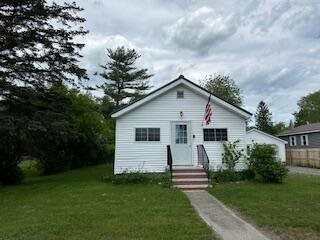 17 Willow Street, Howland, ME 04448