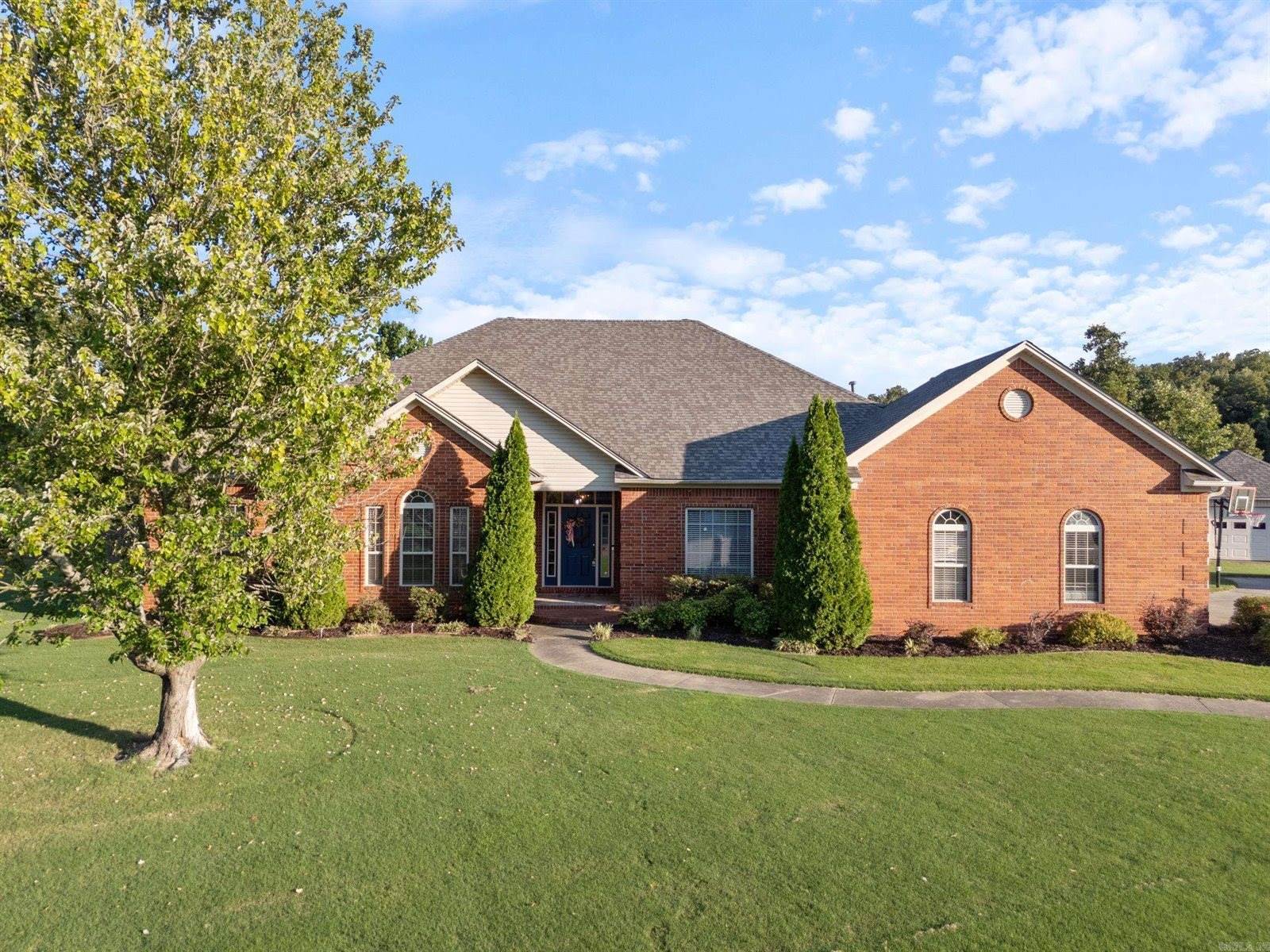 53 Weaver Circle, Vilonia, AR 72173