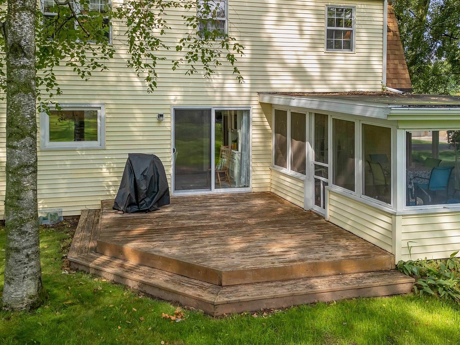 511 S Maryknoll Avenue, Marshfield, WI 54449