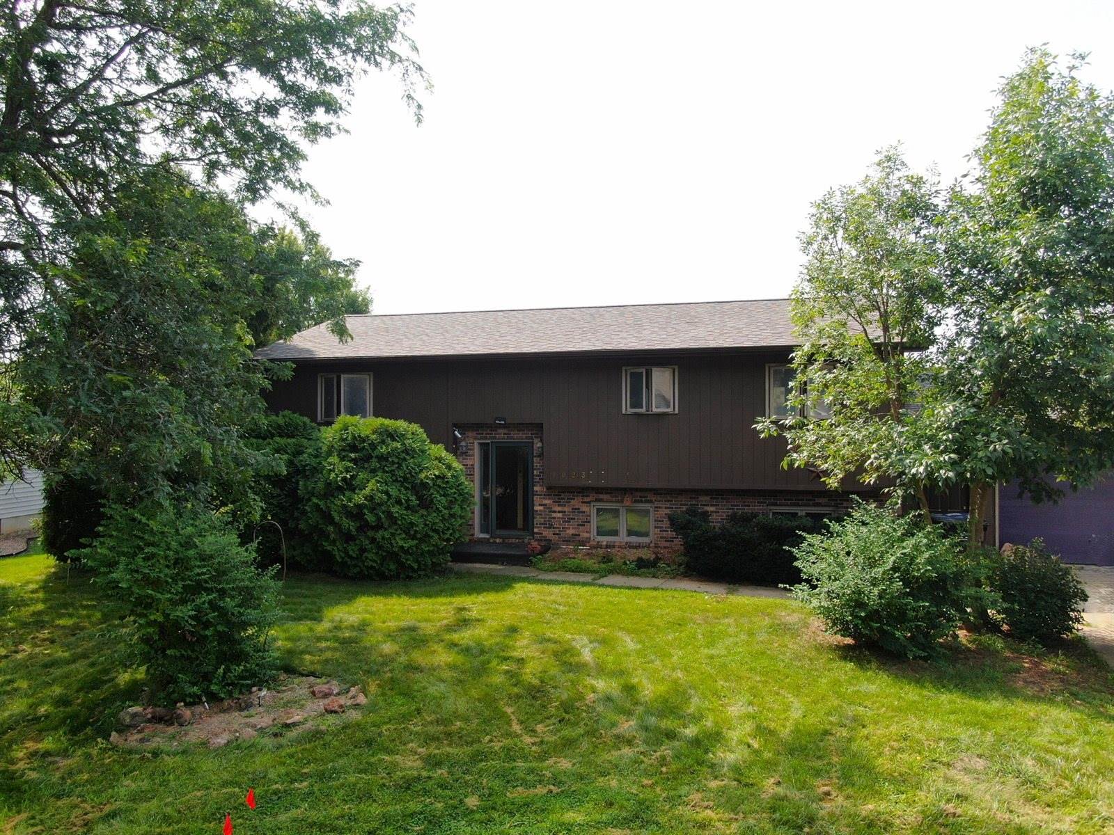 1023 S Fairway Dr, Sparta, WI 54656