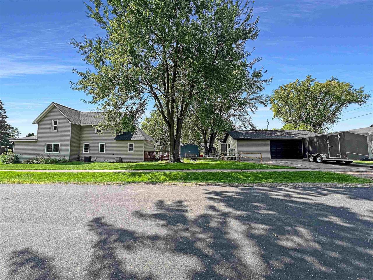 1000 S Vine Avenue, Marshfield, WI 54449