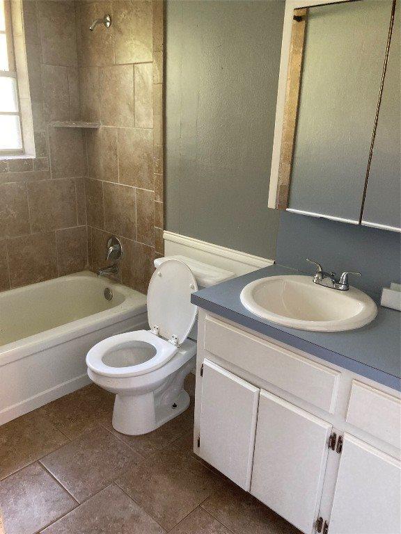 710 Jacquelyn Street, Noble, OK 73068