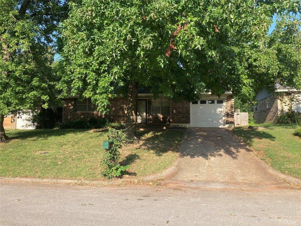 710 Jacquelyn Street, Noble, OK 73068