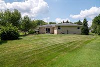 5136 S 44th STREET, Greenfield, WI 53220