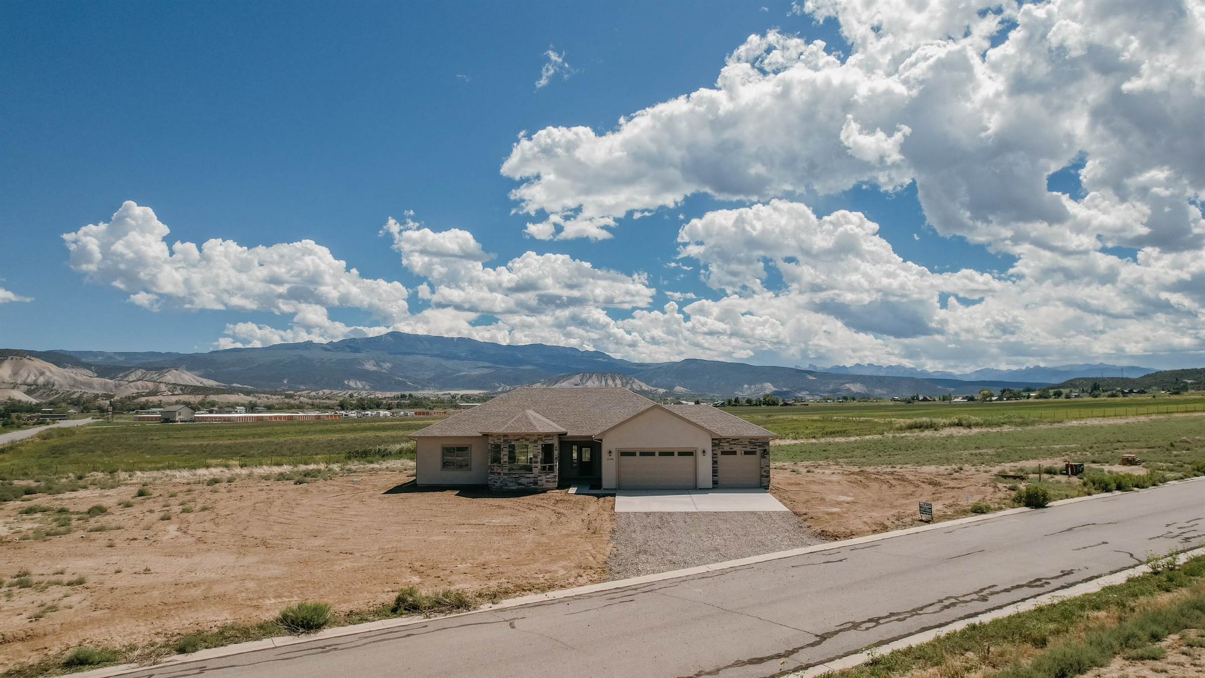 22280 6845 Road, Montrose, CO 81403