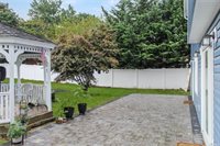 23 Patrician Lane, Medford, NY 11763