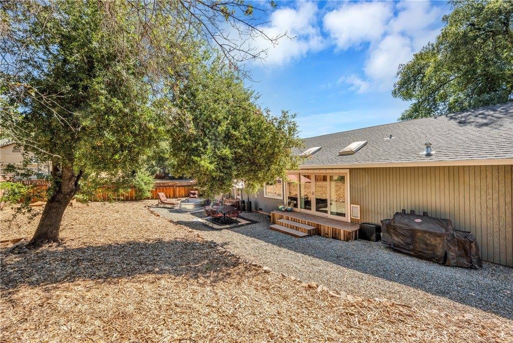 18217 Deer Hill Road, Hidden Valley Lake, CA 95467