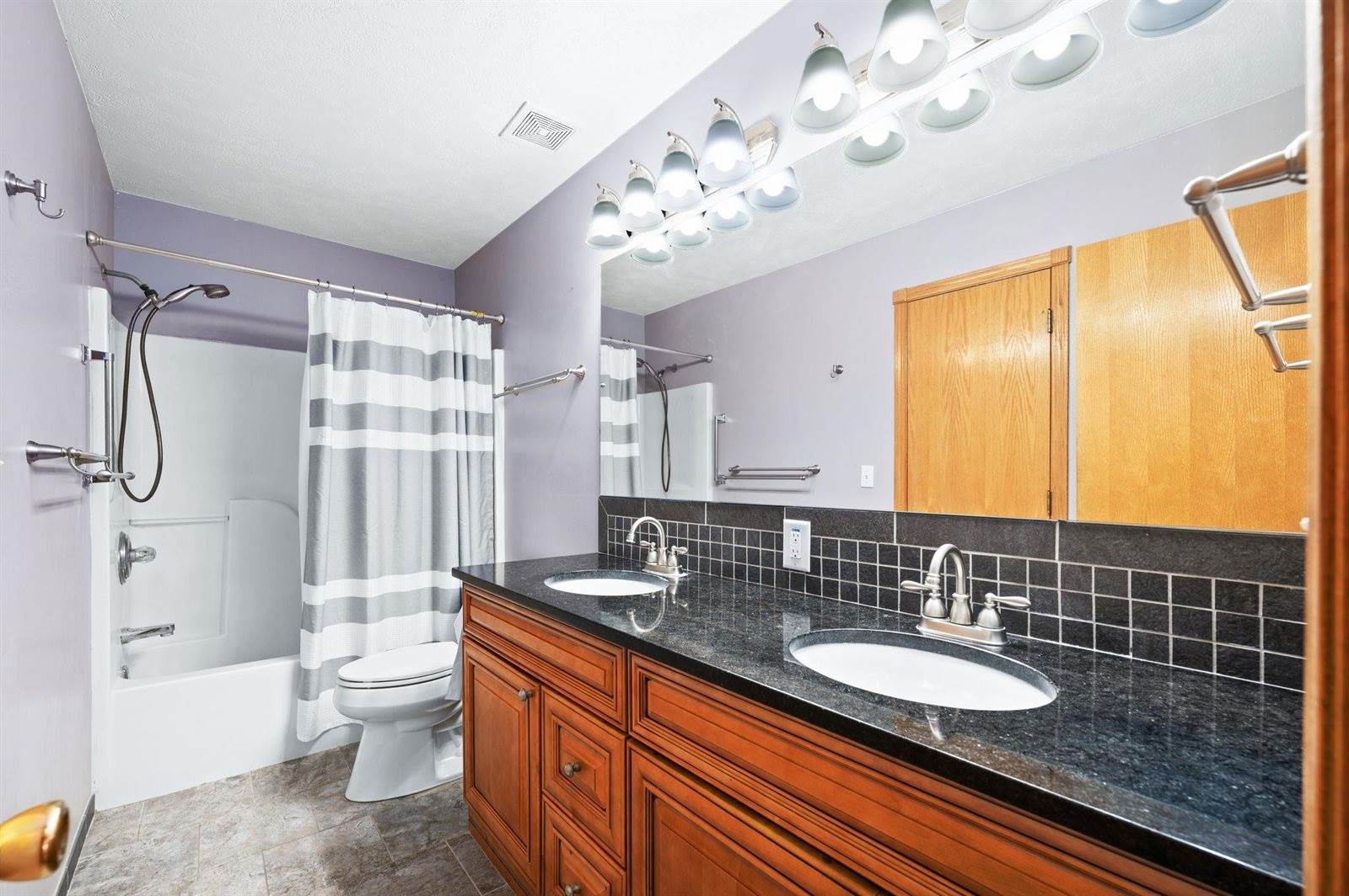 2317 South Prescott St, Wichita, KS 67209