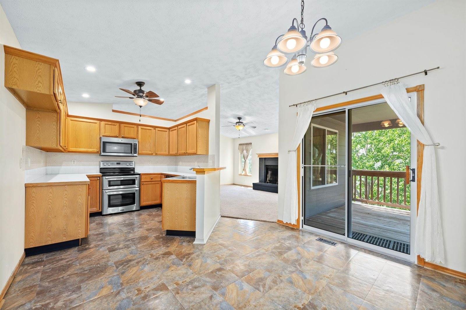 2317 South Prescott St, Wichita, KS 67209