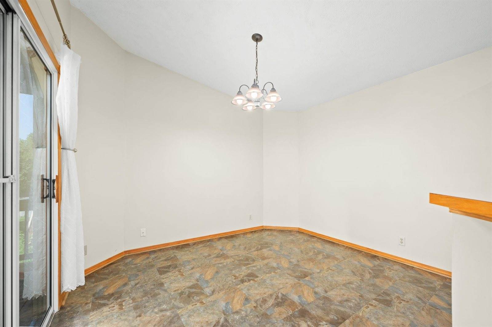 2317 South Prescott St, Wichita, KS 67209