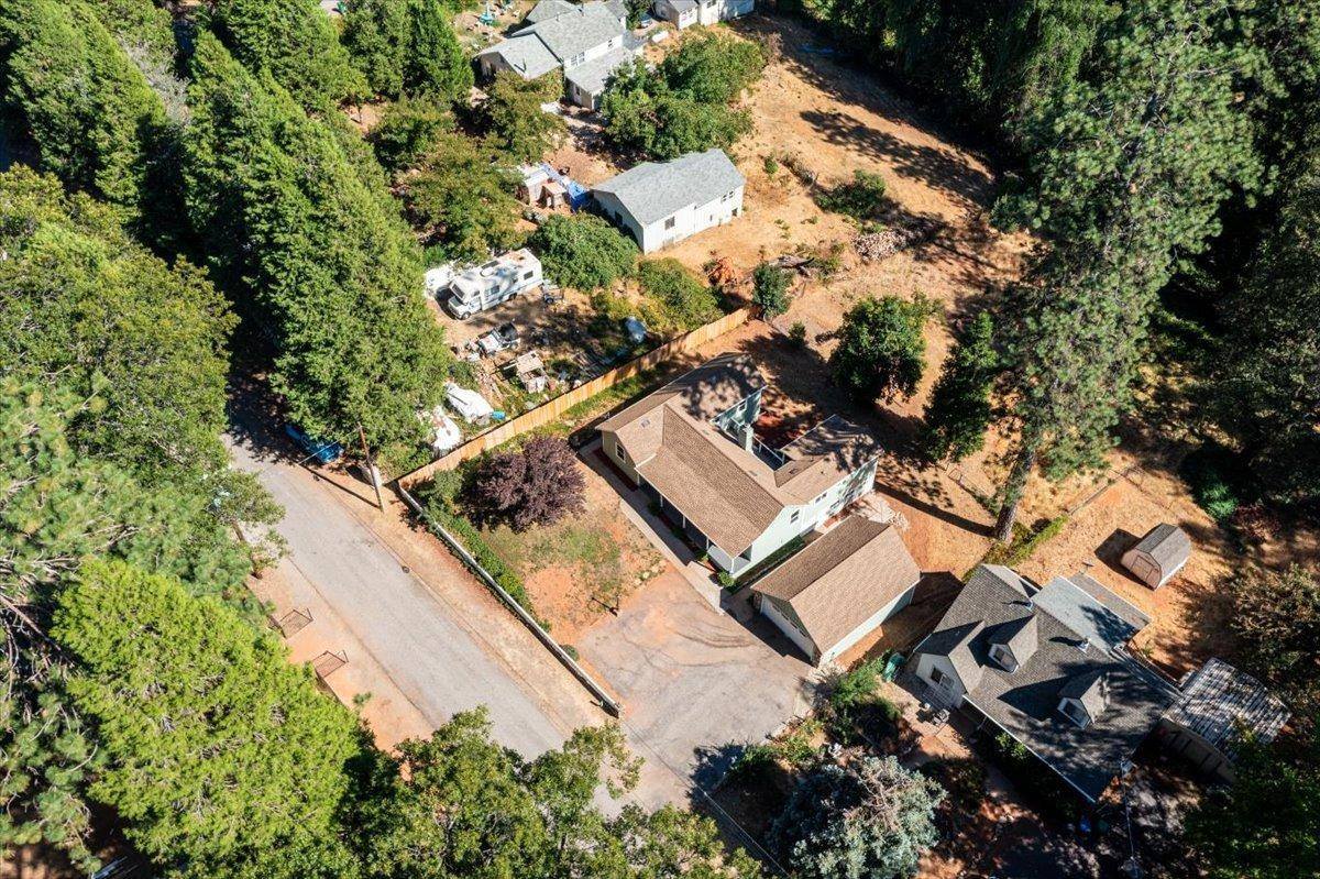 12484 Oak Circle, Grass Valley, CA 95945