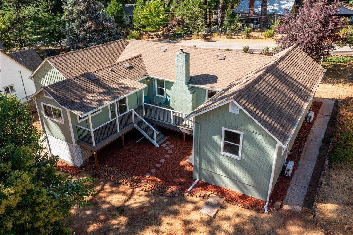 12484 Oak Circle, Grass Valley, CA 95945