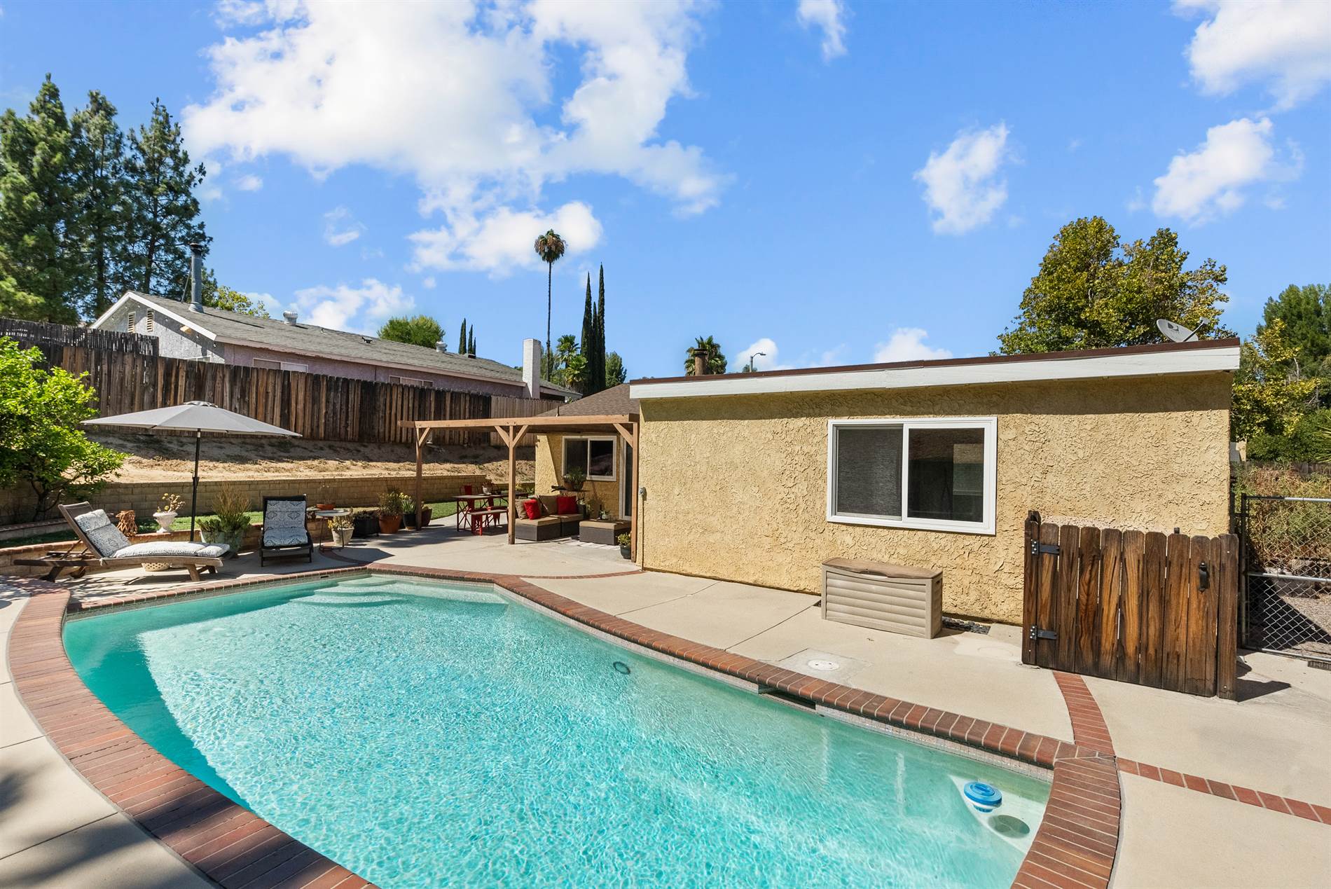 23072 Conde Drive, Valencia, CA 91354