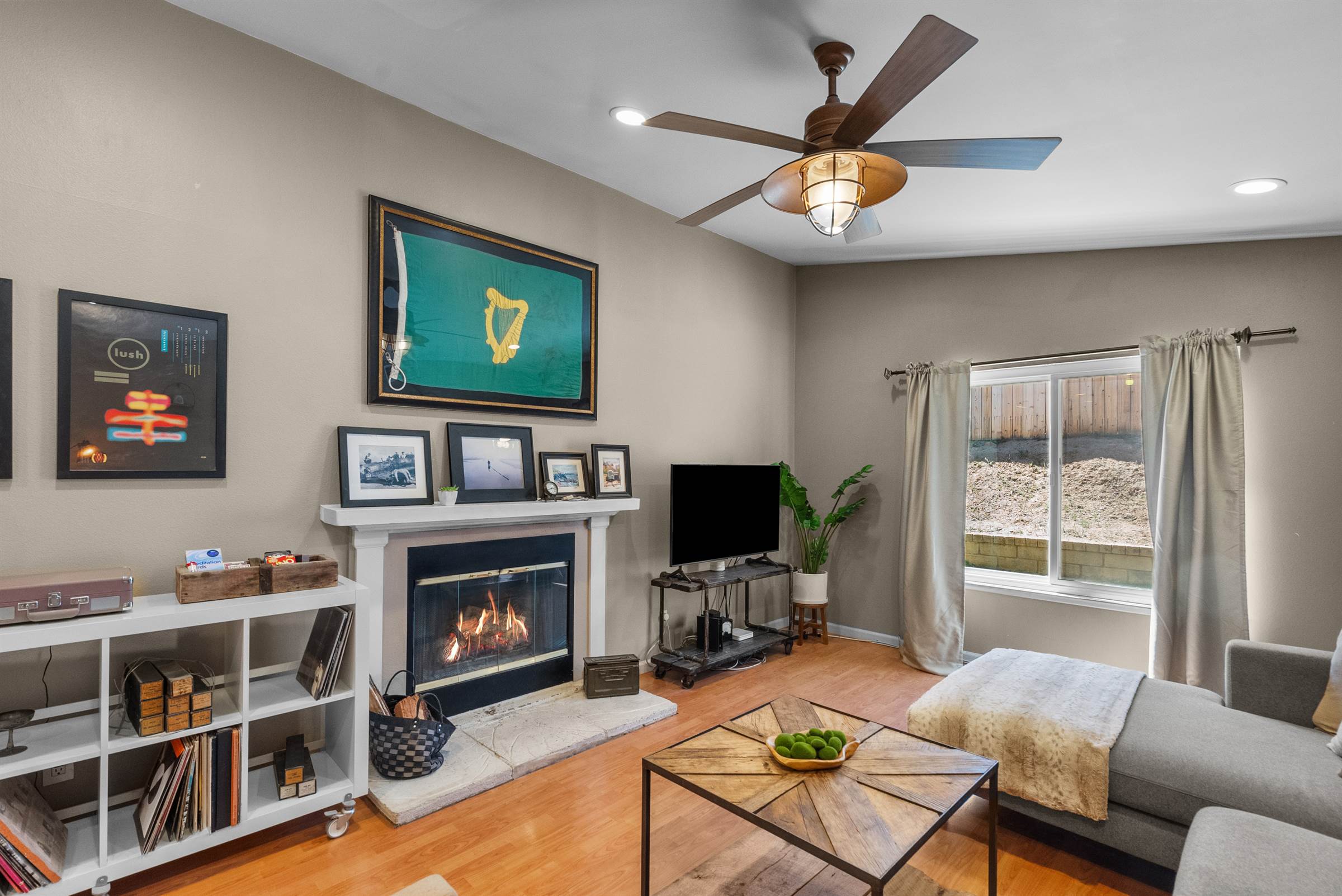 23072 Conde Drive, Valencia, CA 91354