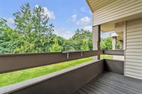 1621 South Carriage Ln, New Berlin, WI 53151