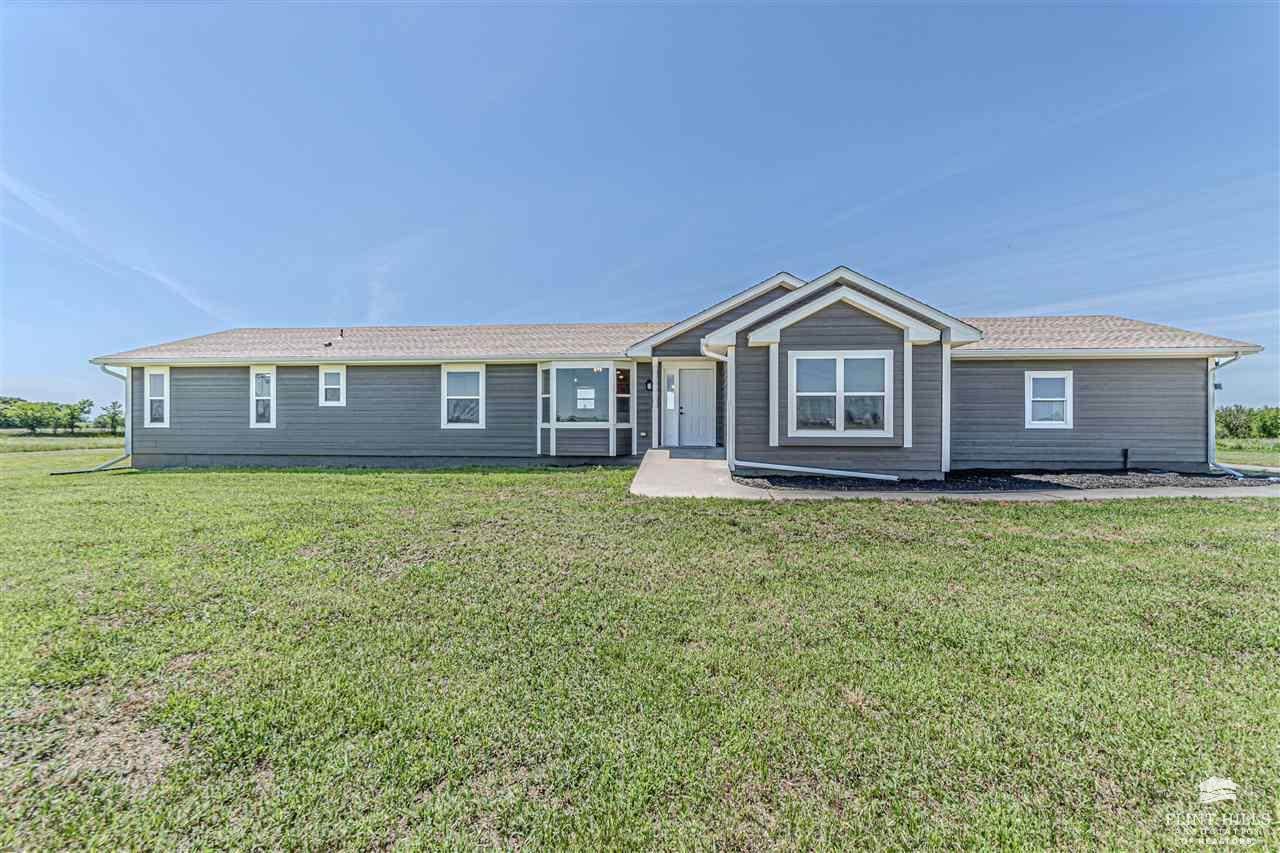 7514 Erichsen Road, Junction City, KS 66441