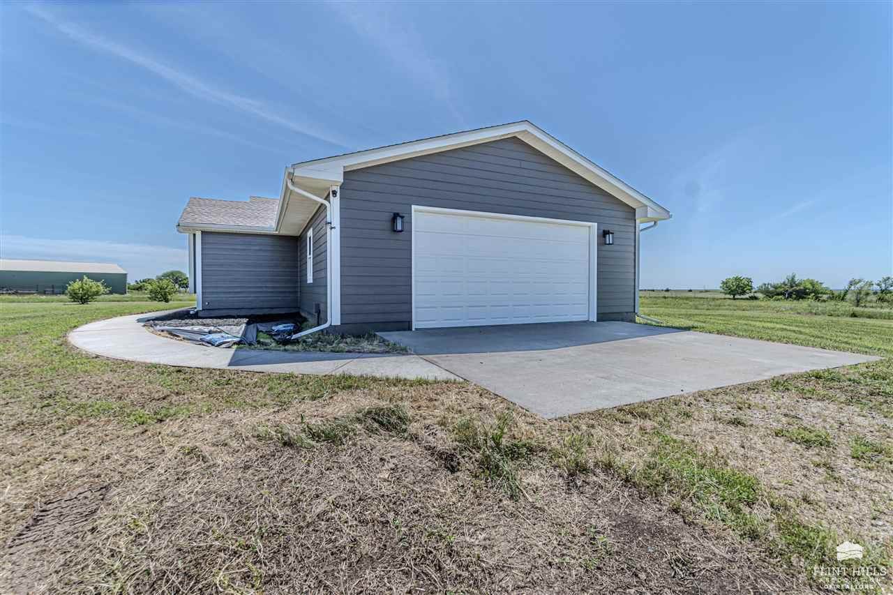 7514 Erichsen Road, Junction City, KS 66441