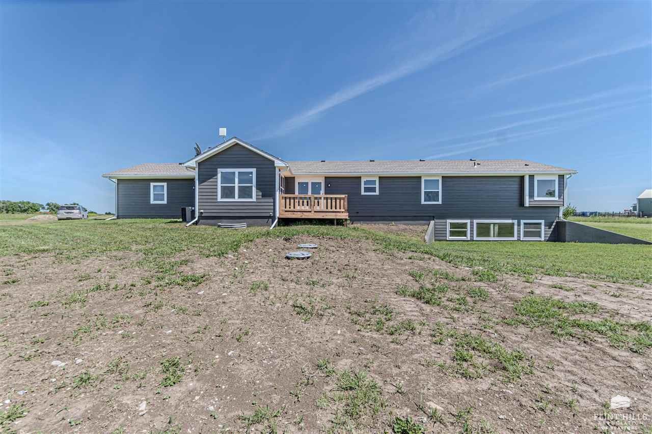 7514 Erichsen Road, Junction City, KS 66441