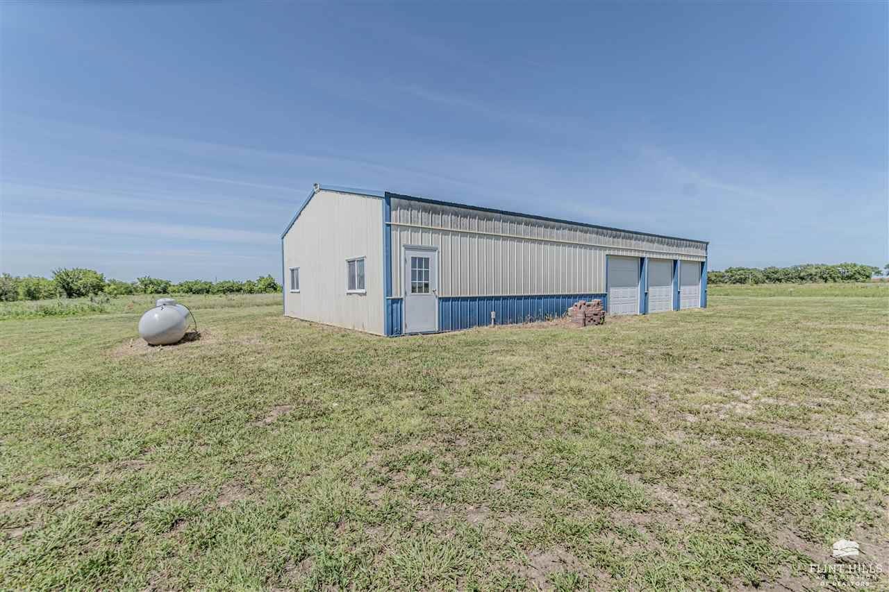 7514 Erichsen Road, Junction City, KS 66441