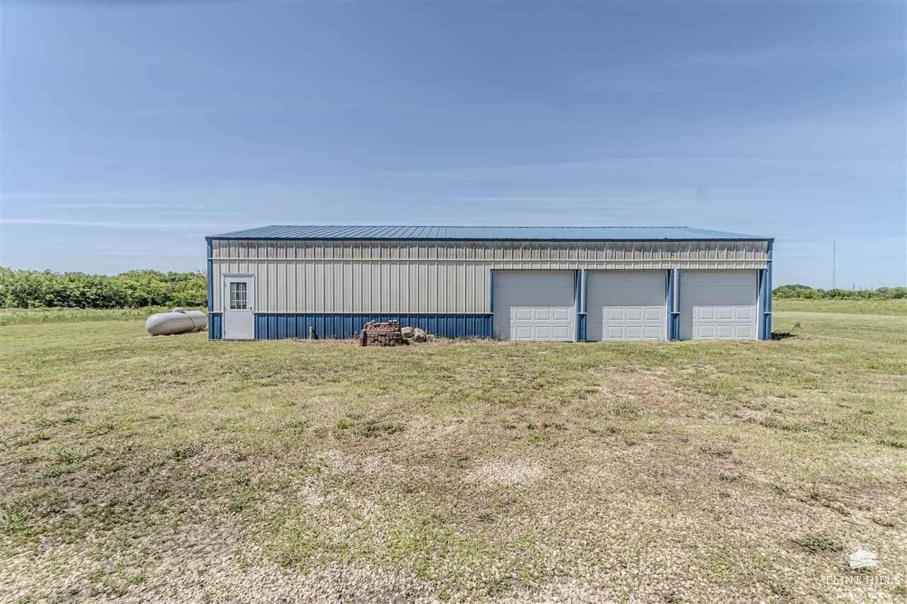 7514 Erichsen Road, Junction City, KS 66441