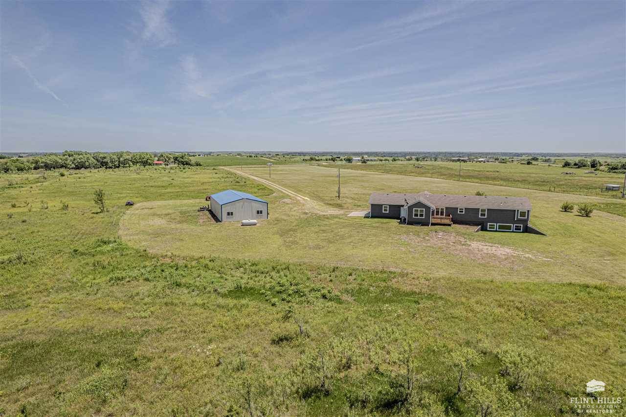 7514 Erichsen Road, Junction City, KS 66441