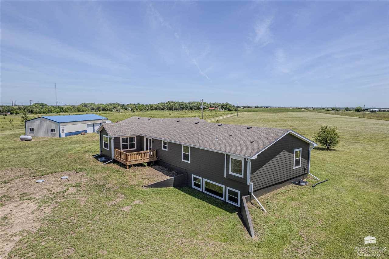 7514 Erichsen Road, Junction City, KS 66441