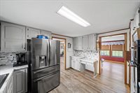 10616 Polfer Rd, Kansas City, KS 66109