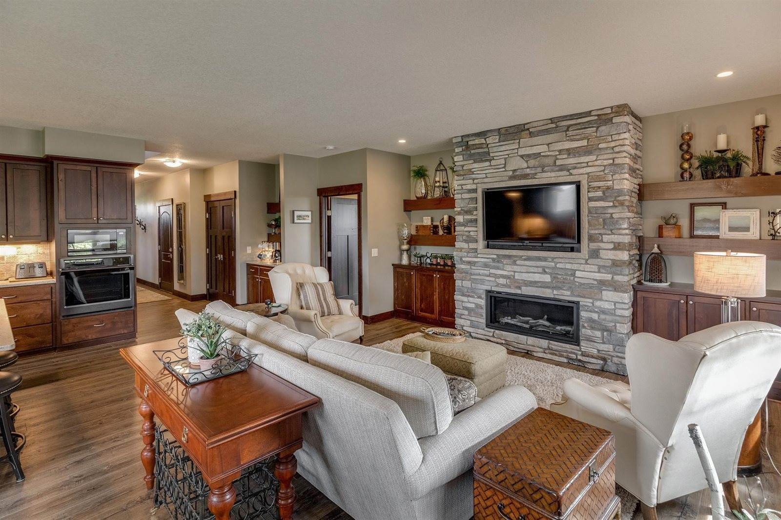 1239 Harbor Place, East Gull Lake, MN 56401