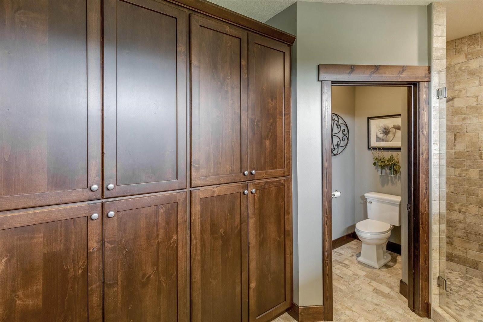 1239 Harbor Place, East Gull Lake, MN 56401