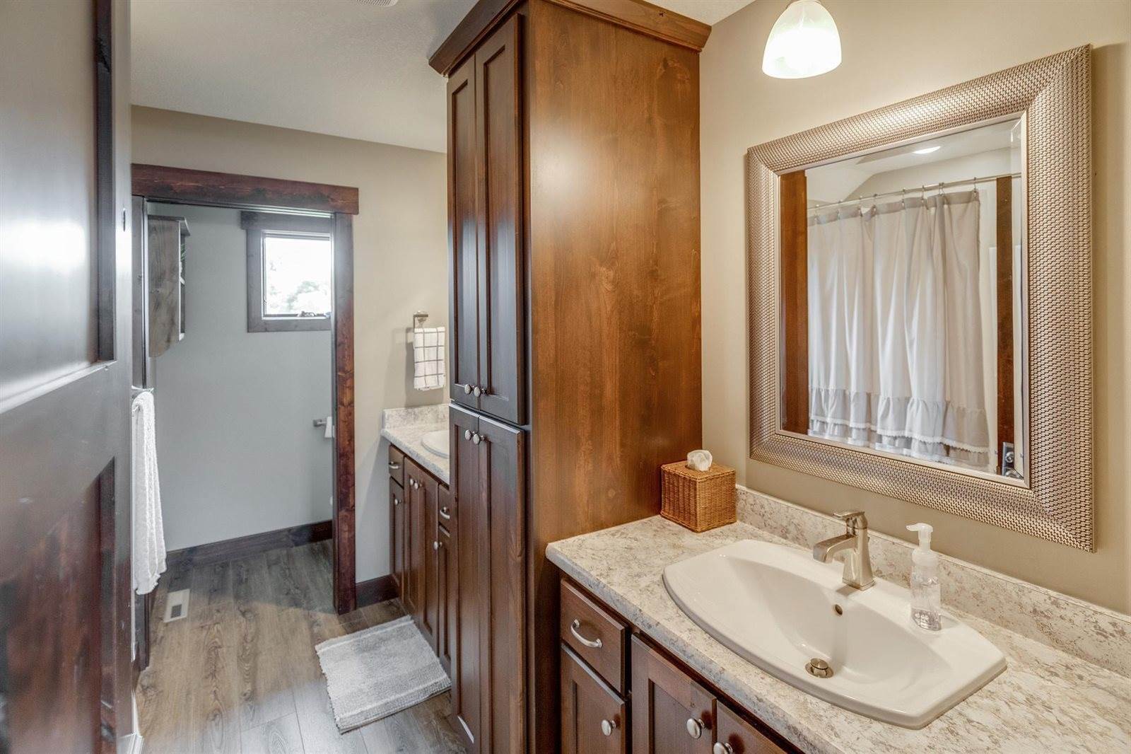 1239 Harbor Place, East Gull Lake, MN 56401