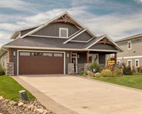 1239 Harbor Place, East Gull Lake, MN 56401