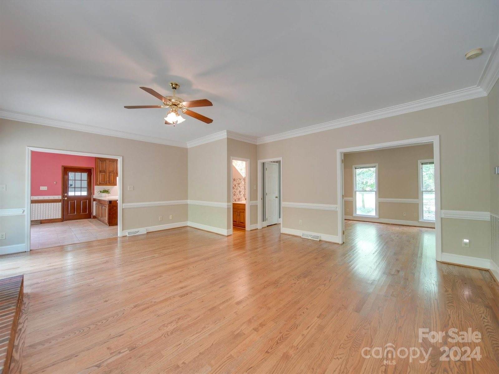 10439 Hanging Moss Trail, Charlotte, NC 28227