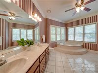 10439 Hanging Moss Trail, Charlotte, NC 28227