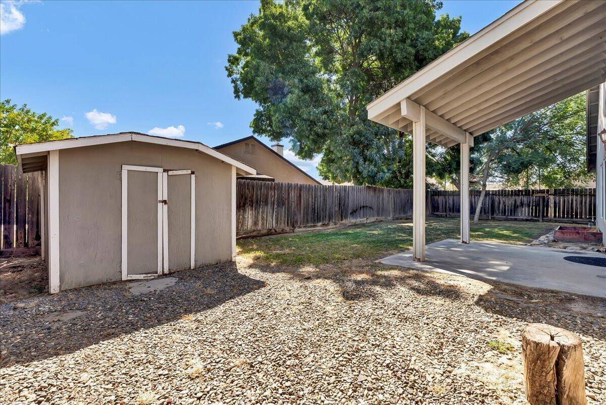 3111 Sage Avenue, Hanford, CA 93230