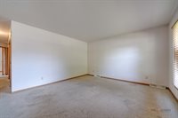 1627 15th St, Kenosha, WI 53140