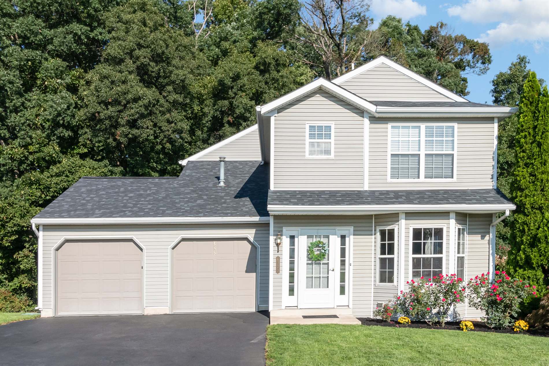 6323 S Highlands Circle, Harrisburg, PA 17111