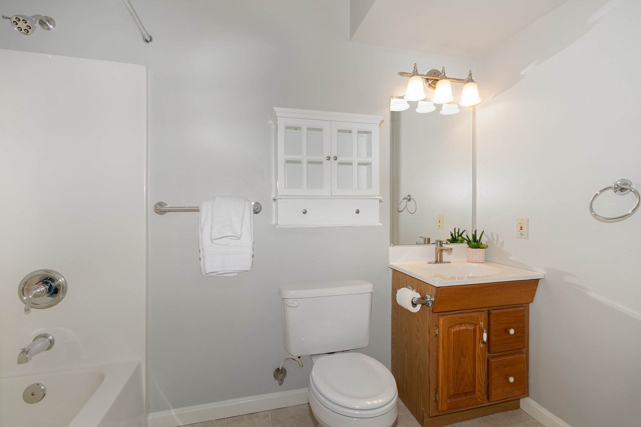 6323 S Highlands Circle, Harrisburg, PA 17111