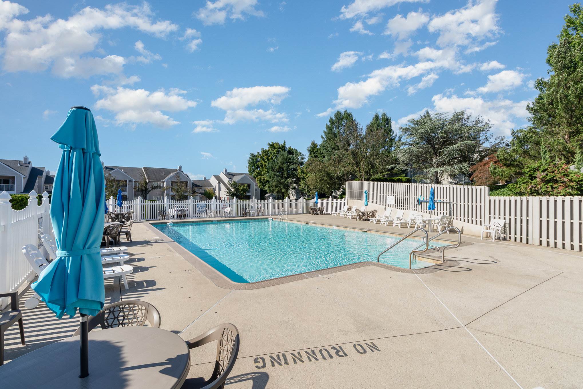 6323 S Highlands Circle, Harrisburg, PA 17111